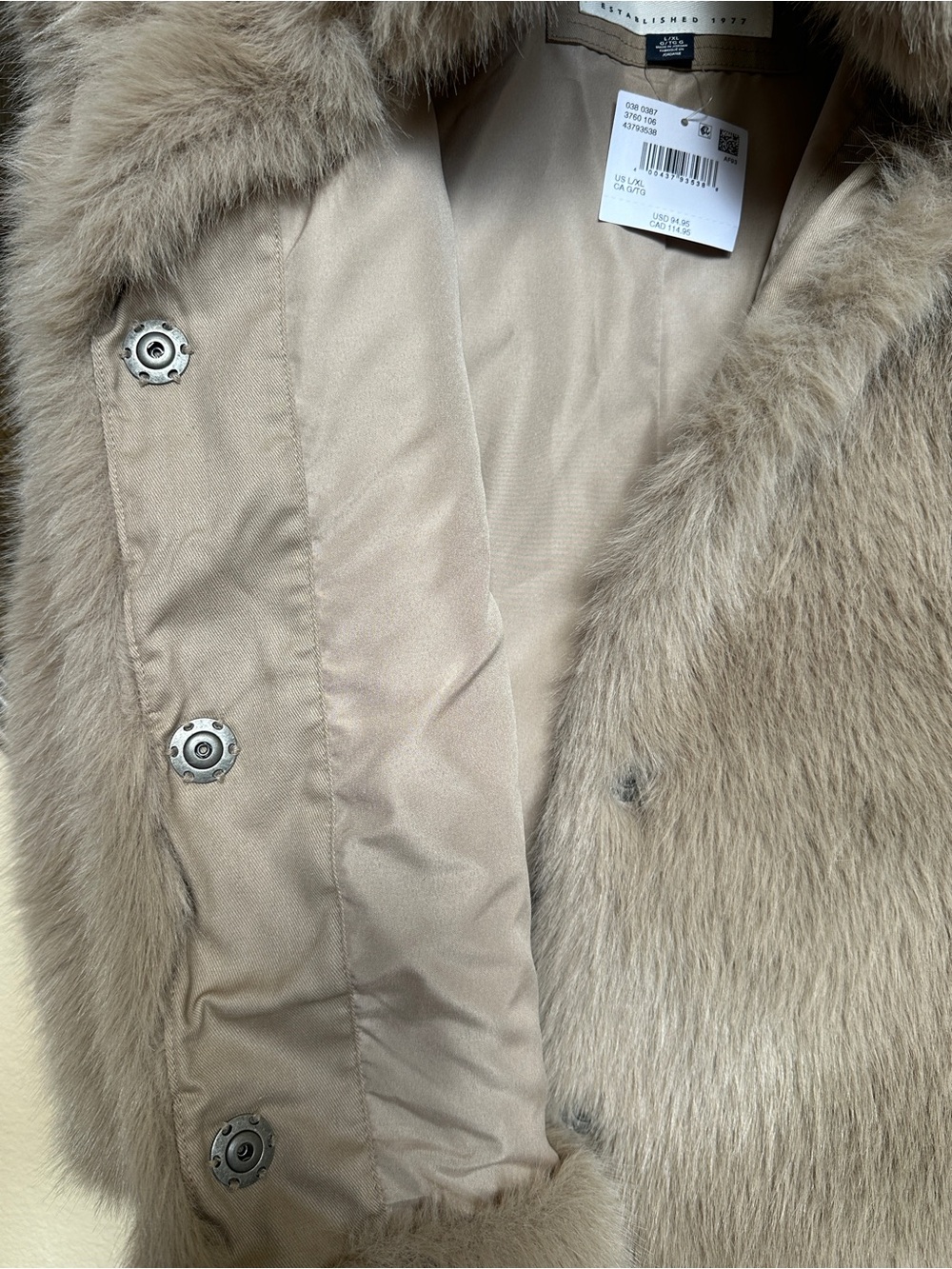 NWT American Eagle Women’s Faux Fur Vest Coat Jacket Medium M Gray Tan Taupe NEW - Picture 6 of 7
